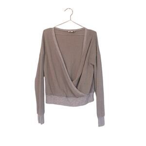 Listicle Grey taupe waffle sweater size medium